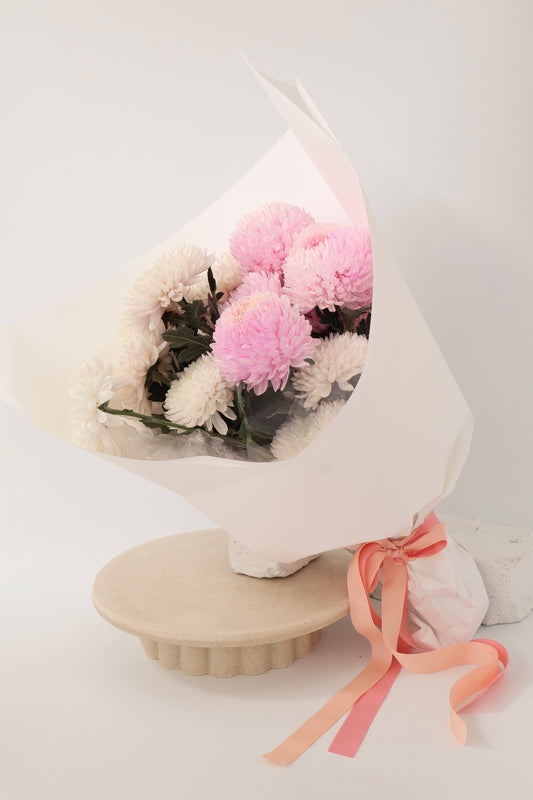 Disbud Chrysanthemums | En Masse Fresh Cut Flowers